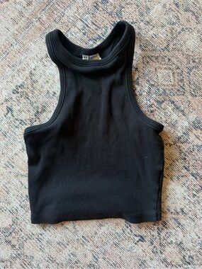 Divided Black Ribbed Racerback Crop Tank